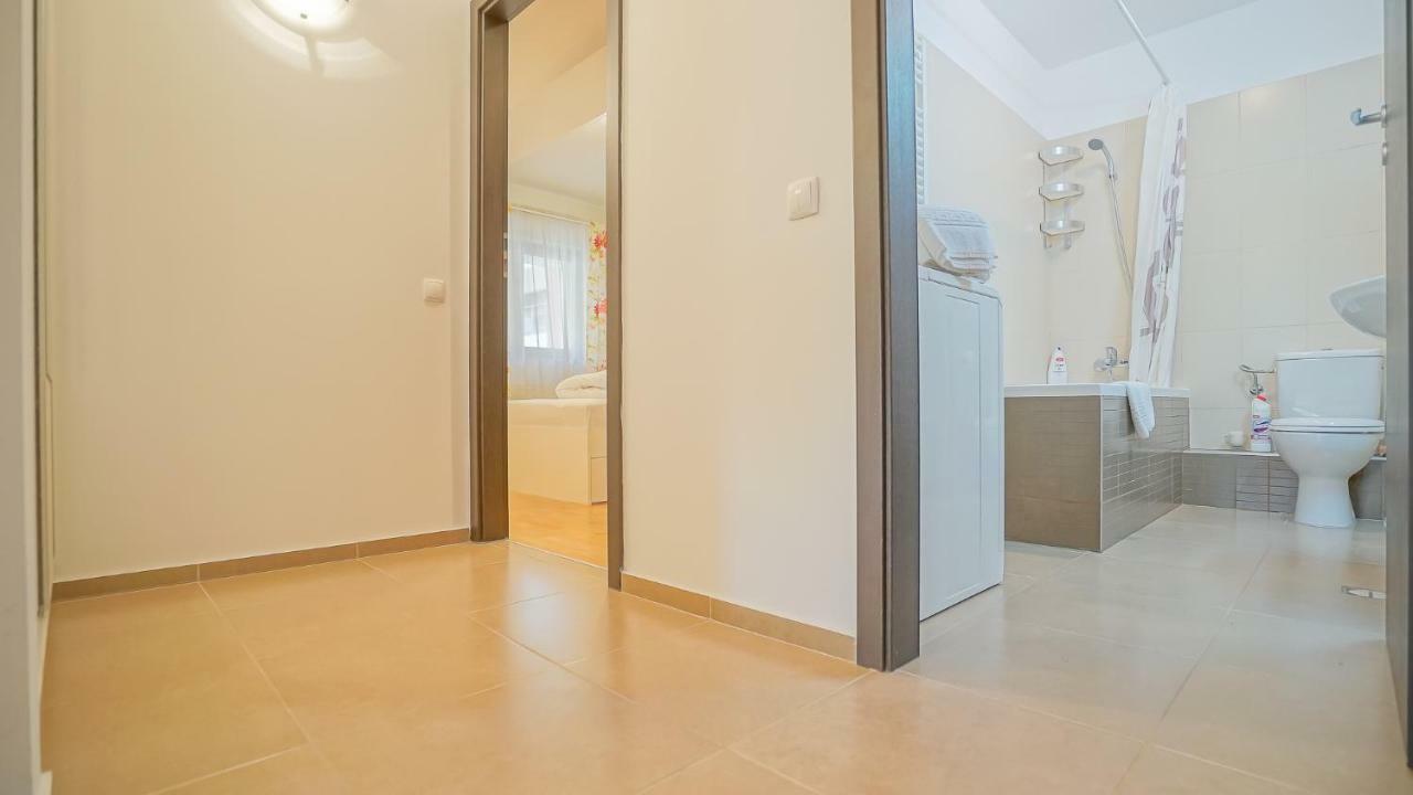 Cn2I Luxury Accommodation/Privilegio8 Brassó Kültér fotó